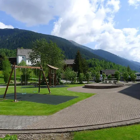 B 014 By Interhome 디센티스